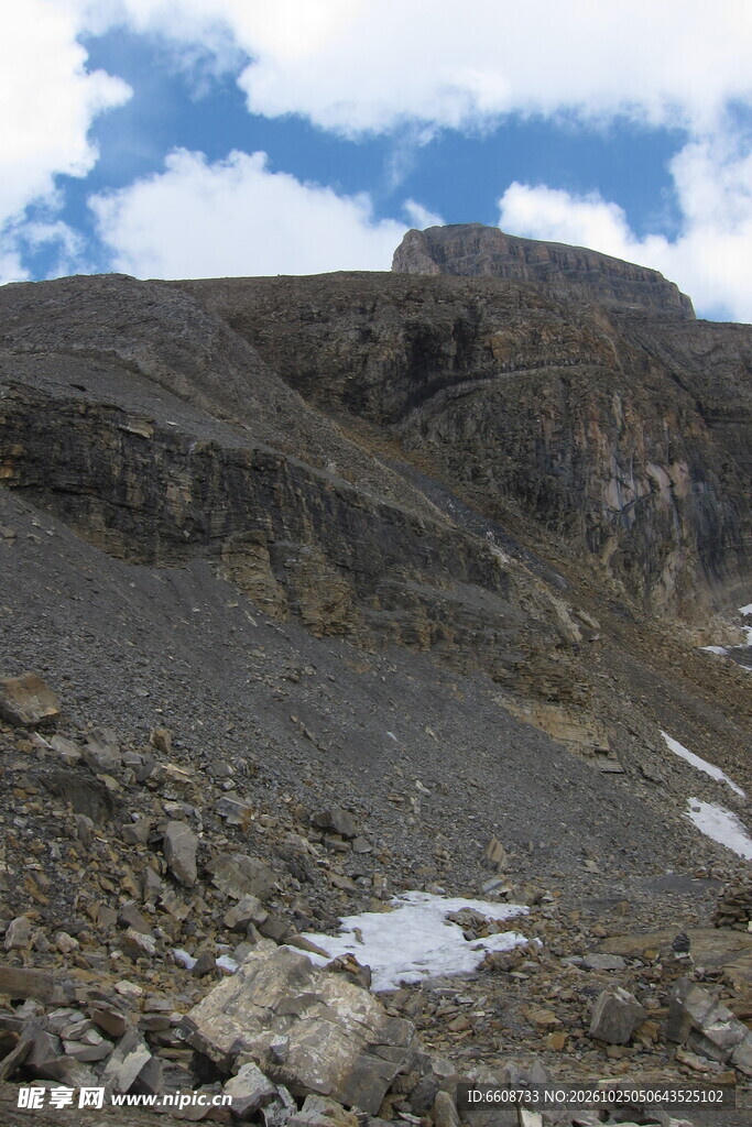 高原山地荒野风光
