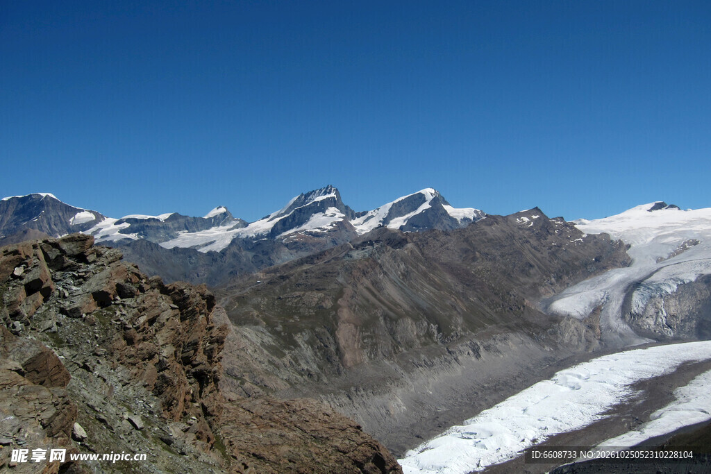 高原雪山冰川风光