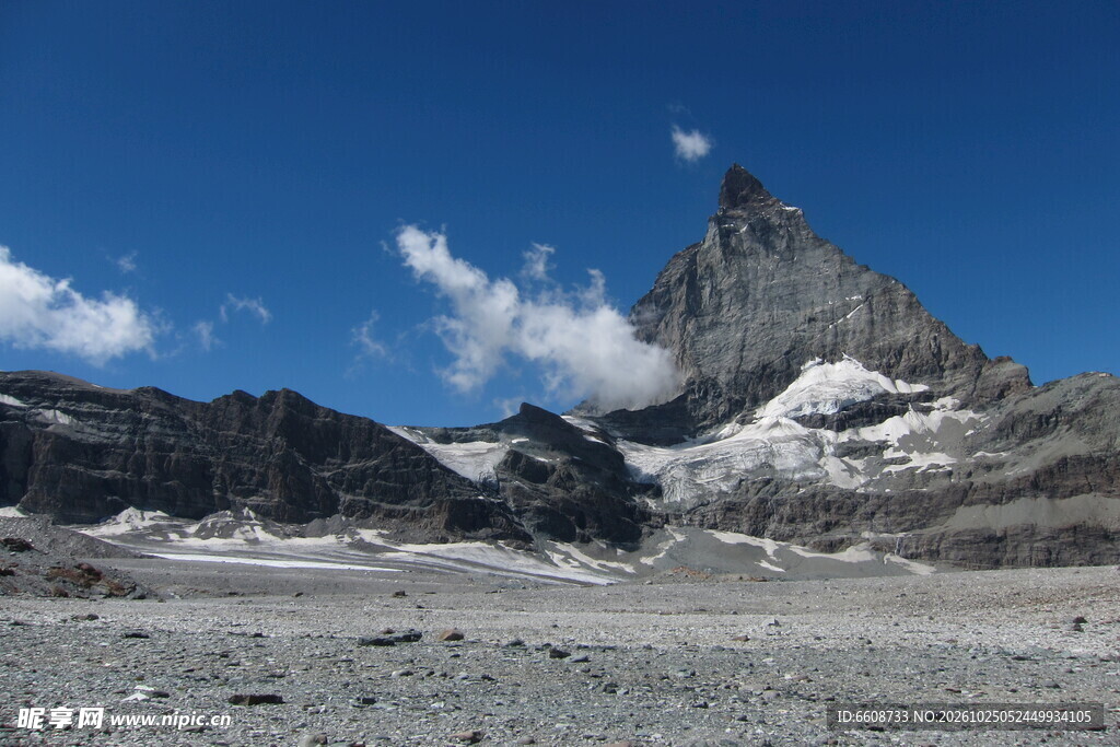 马特洪峰雪山壮丽风光