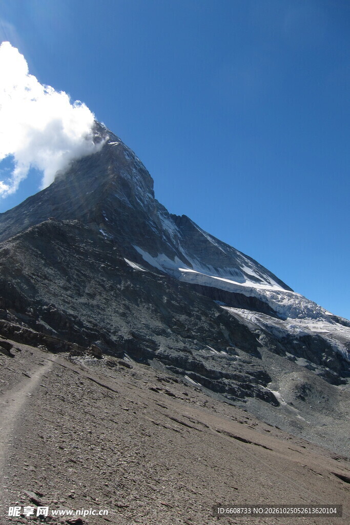 高原雪山旷野风光