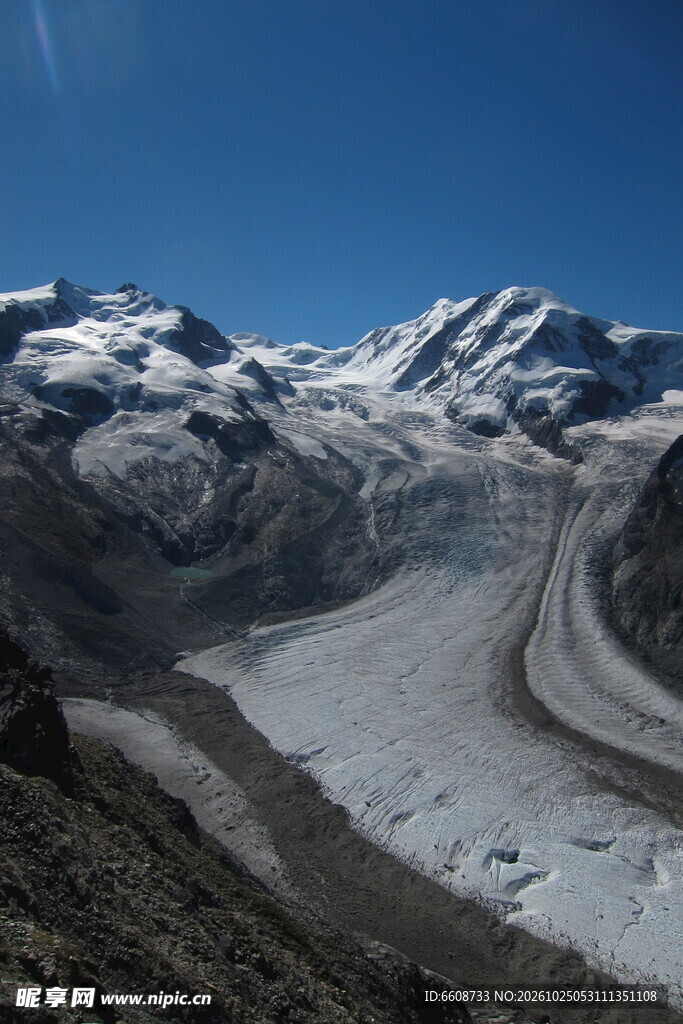 雪山冰川旷野风光