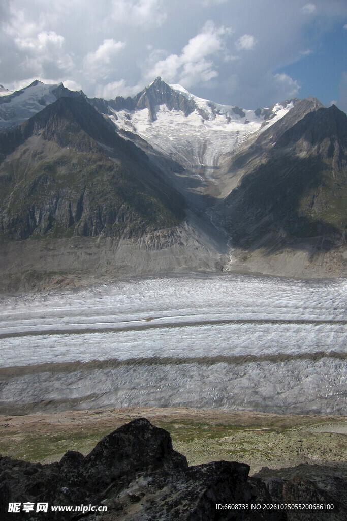 高原雪山湖景风光