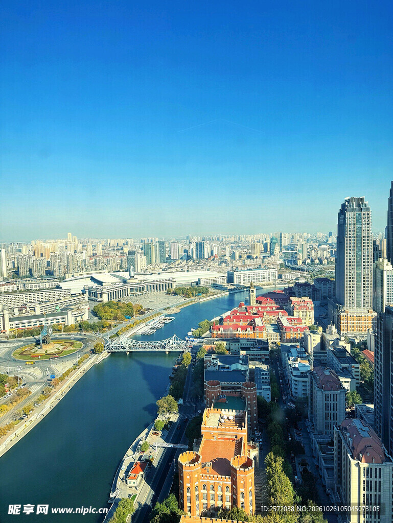 天津