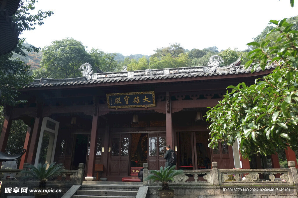 山林古寺中式建筑