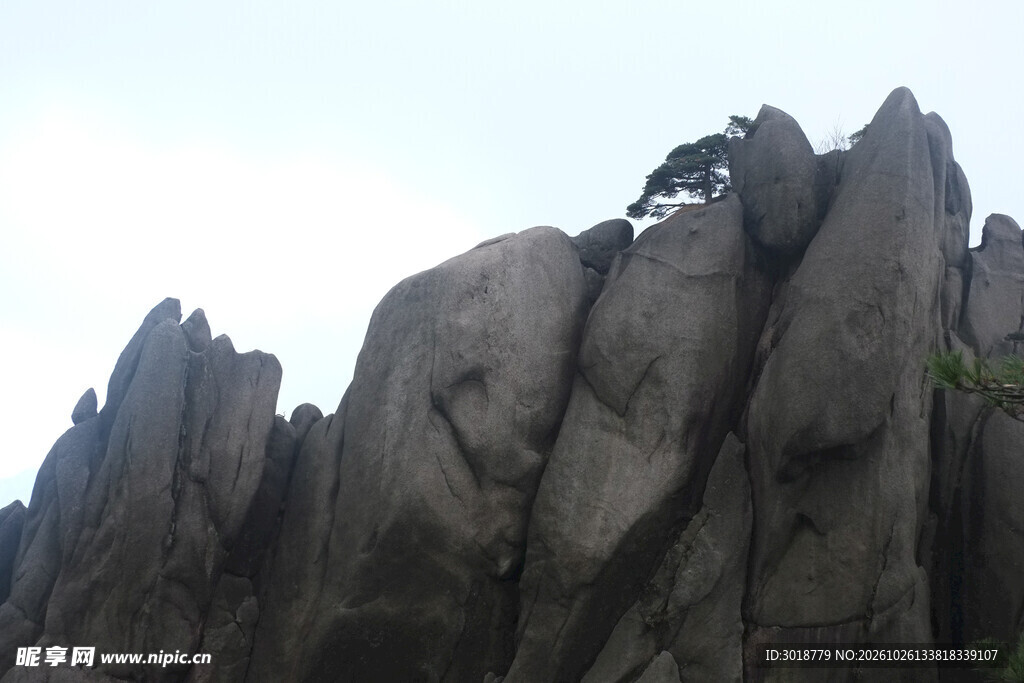 奇峰怪石山地风光