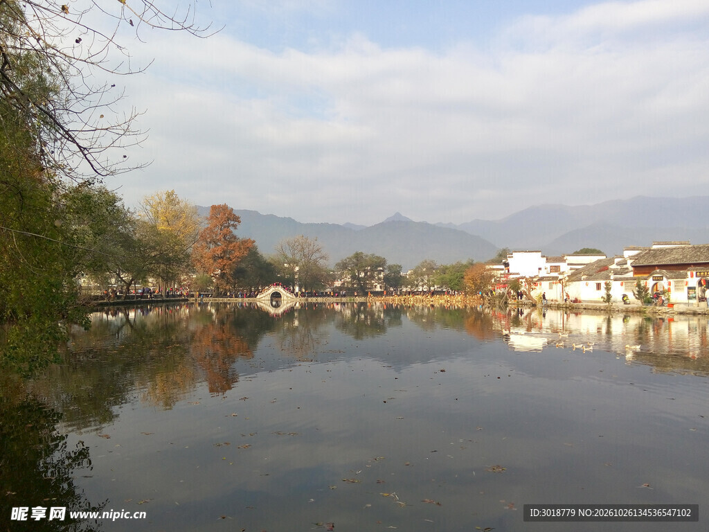 水乡湖景秋日风光