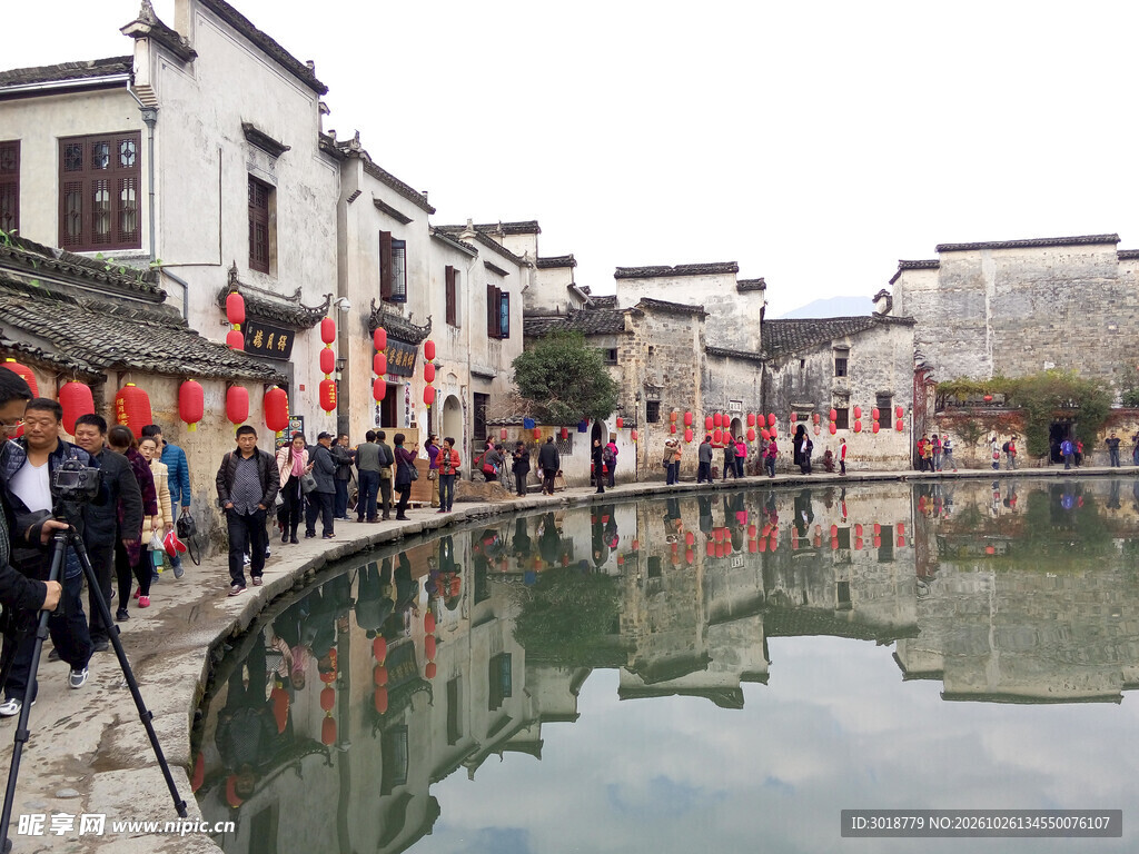 宏村月沼徽派古建风光