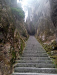 峡谷石阶登山步道