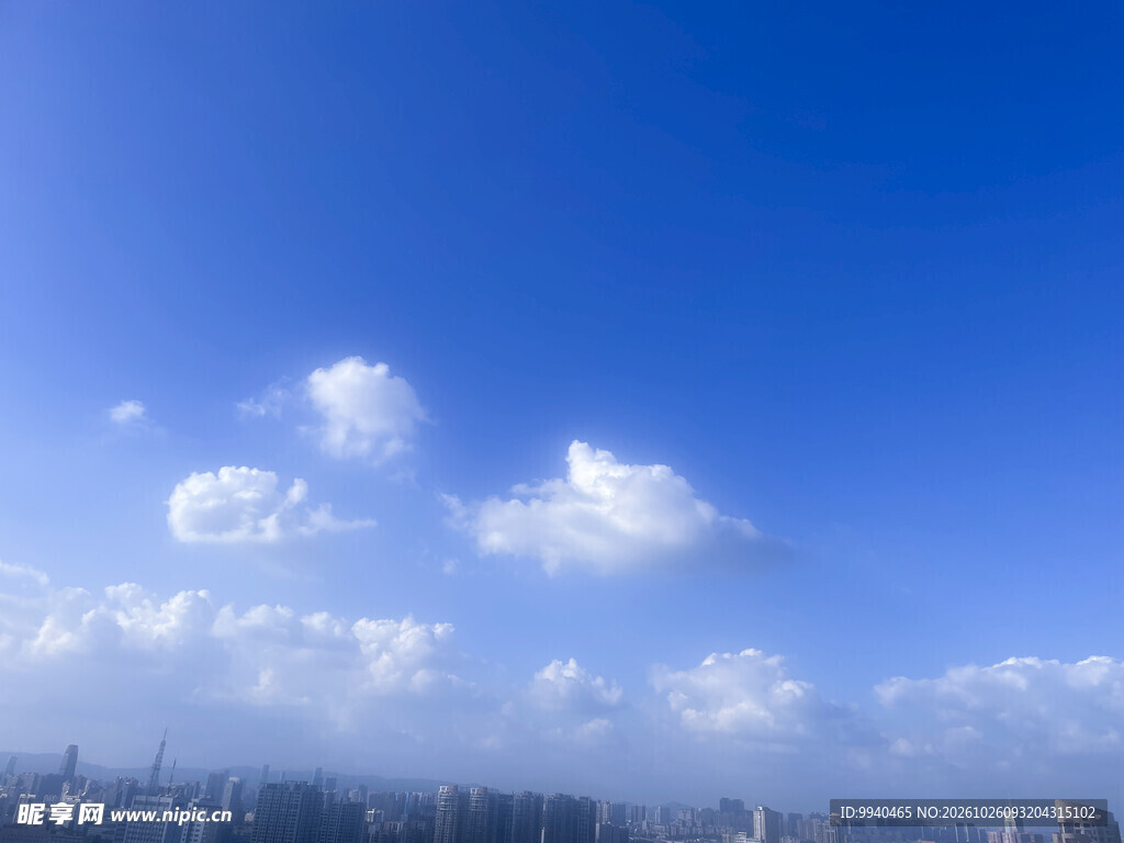 晴空蓝天白云