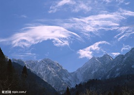 瀑布溪流树林河山(老牛爱吃嫩草上传)