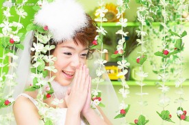 婚纱礼服
