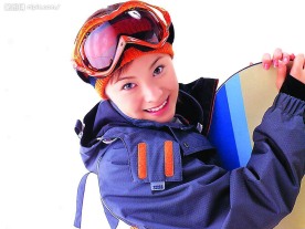 戴风镜女孩儿