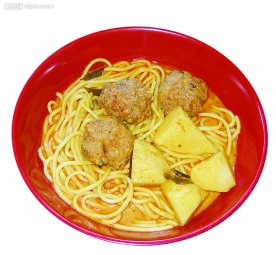 咖喱猪肉丸面