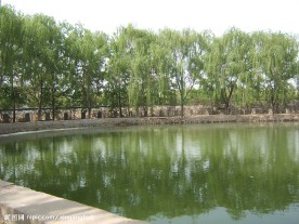 公园池塘