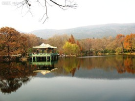 秋天山水