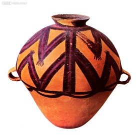 马厂式人形纹壶