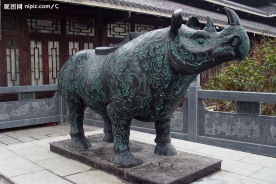 龙津桥头