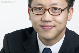 微笑的男人