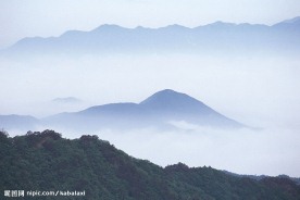 山水剪影