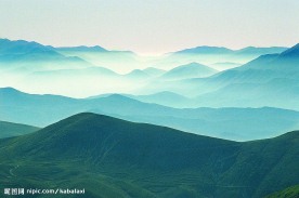 山水剪影