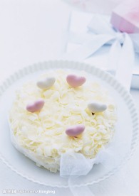 梦幻爱心蛋糕