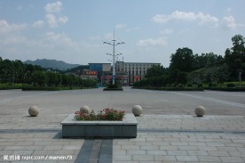 入口