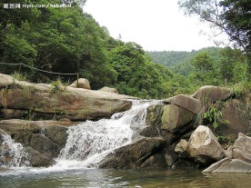 山水剪影