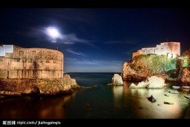 克罗地亚杜布罗夫尼克城堡之夜