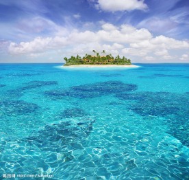 夏日海边沙滩风景