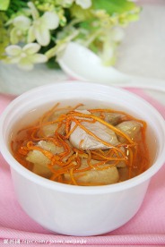 虫草花炖瘦肉