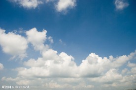 蓝天 白云
