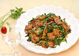 韭菜回锅豆腐