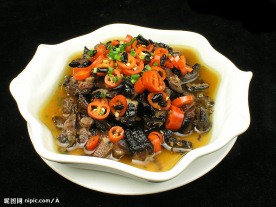 茶油蒸腊鸭