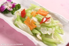 精美小炒芹菜百合