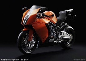 钻石般的KTM摩托车