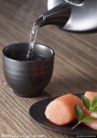 倒茶