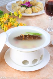 虫草炖辽参
