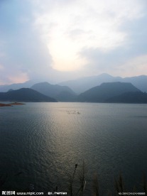 山水之间