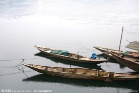 小船