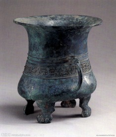 青铜鼎
