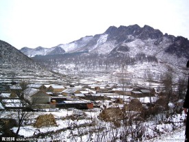 山村