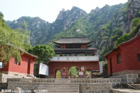 十瀑峡