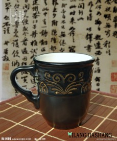 中国古典纹样杯子