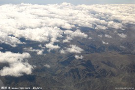 鸟瞰群山