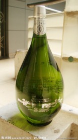 葡萄酒 白干