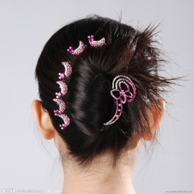 安之秀饰品代言人