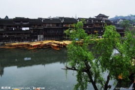 凤凰古城
