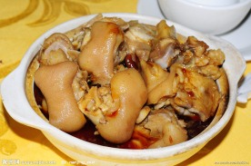 黄豆焖猪手