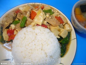 豆腐肉片饭