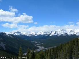 群山美景